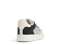 Vivianne Sneaker