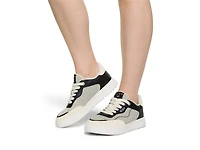 Vivianne Sneaker