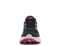 Cohesion 18 Running Shoe - Women's