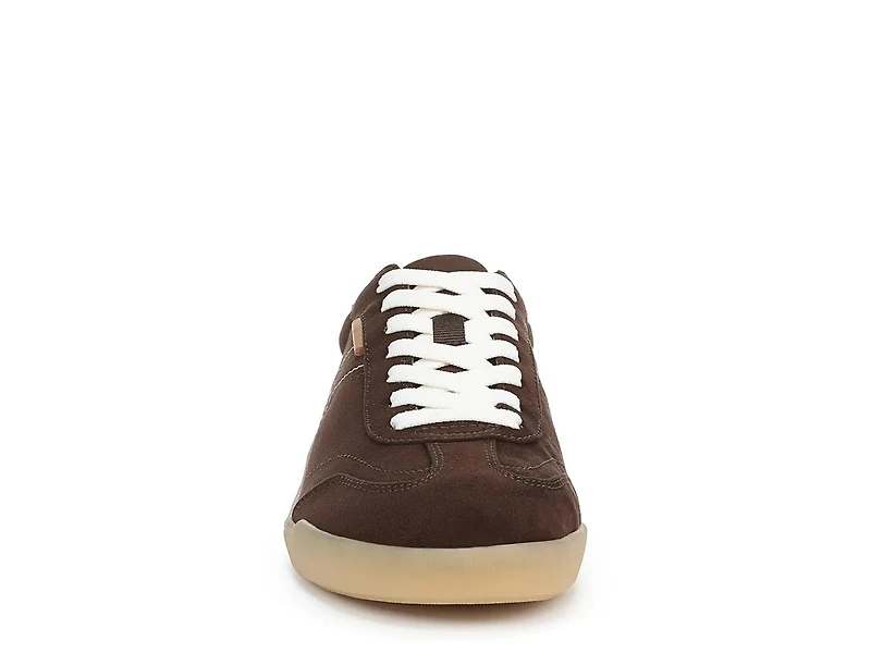 Be True Sneaker - Women's