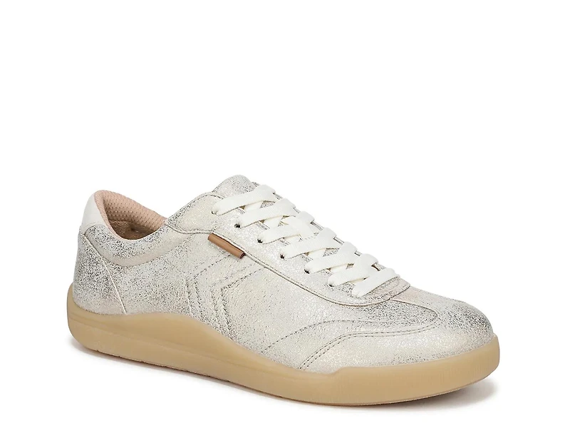 Be True Sneaker - Women's