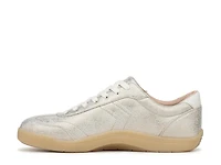 Be True Sneaker - Women's