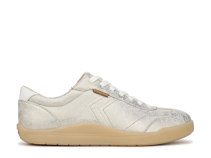 Be True Sneaker - Women's