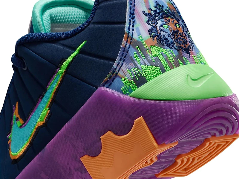 LeBron Witness 9 Sneaker - Kids'