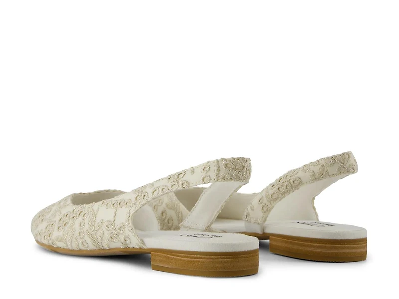 Briella Flat - Women's