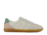 Collins Sneaker