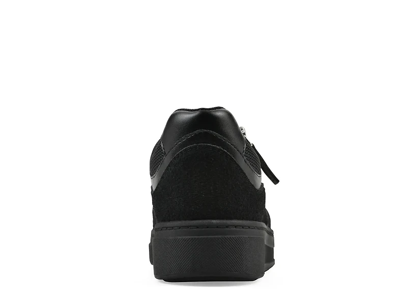 Uplit Slip-On Sneaker