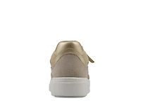 Uplit Slip-On Sneaker