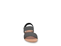 Nigella Sandal