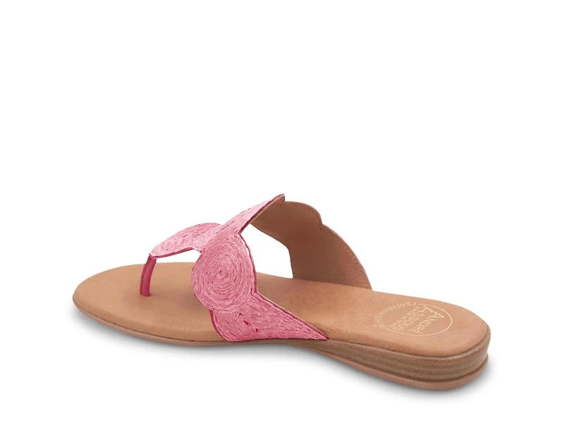 Nikky Sandal