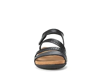 Jinna Wedge Sandal