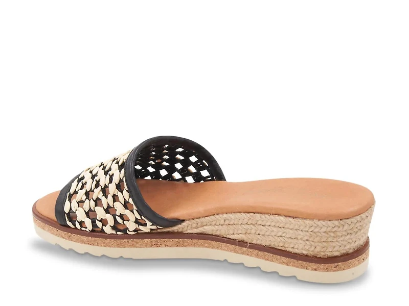 Nessie Sandal