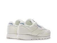 Classic Leather Sneaker - Women's