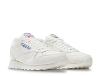 Classic Leather Sneaker - Women's