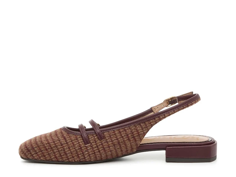 Karrie Mary Jane Flat