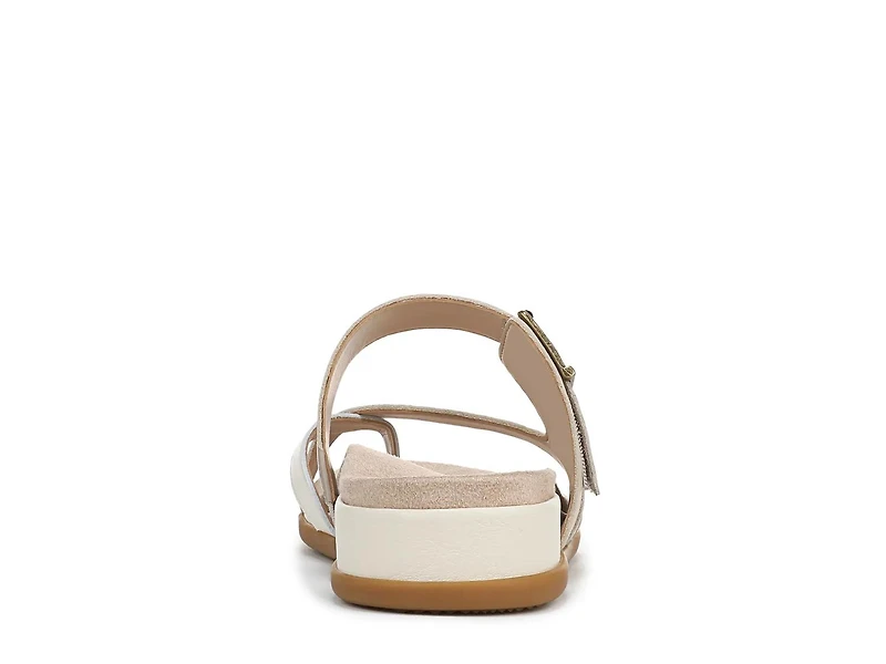 Carmela Toe Loop Sandal