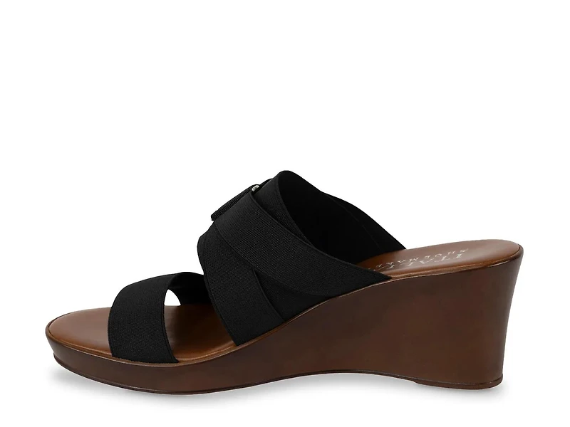 Clous Wedge Sandal
