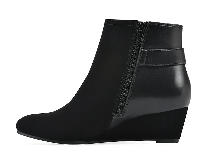 Chaise Wedge Bootie