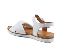 Nihira Sandal