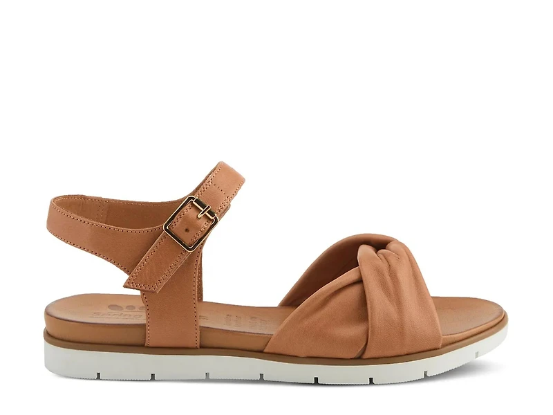Nihira Sandal