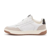 Harper Sneaker