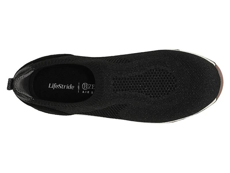 Respect Slip-On Sneaker