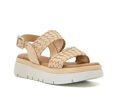 Lorris Core Sandal
