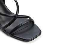Kiira Sandal