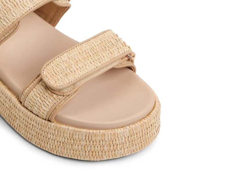 Mauii Platform Sandal