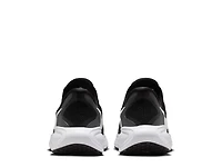 Revolution 8 EasyOn Running Shoe