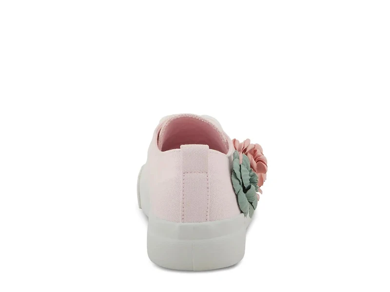 Fleur Sneaker