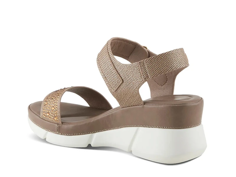 Stratos Sandal