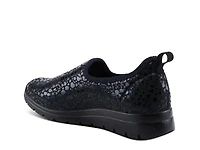 Anisia Slip-On