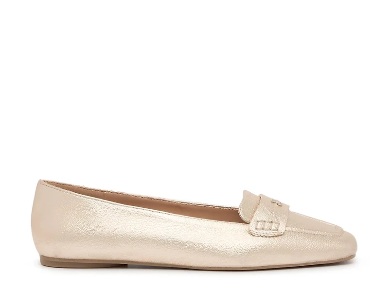 Veleda Loafer
