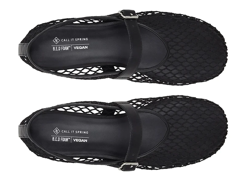 Elyiaa Mary Jane Flat