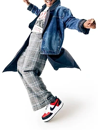 Court Vision Low Sneaker