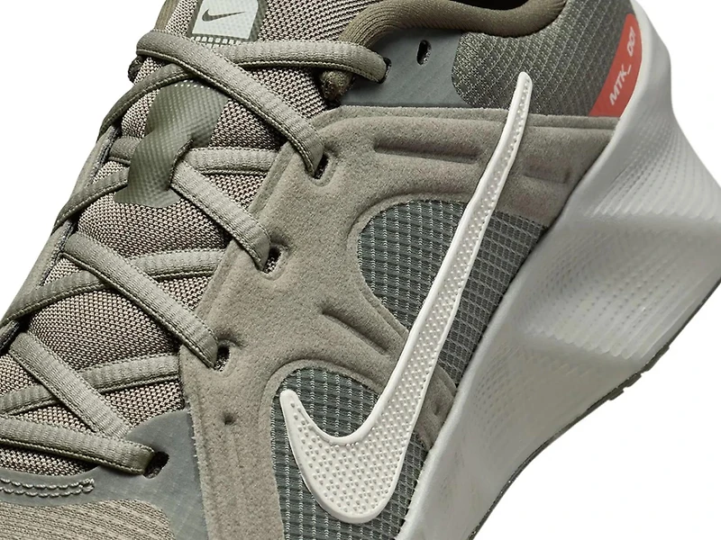 Metro Tek City Response Sneaker