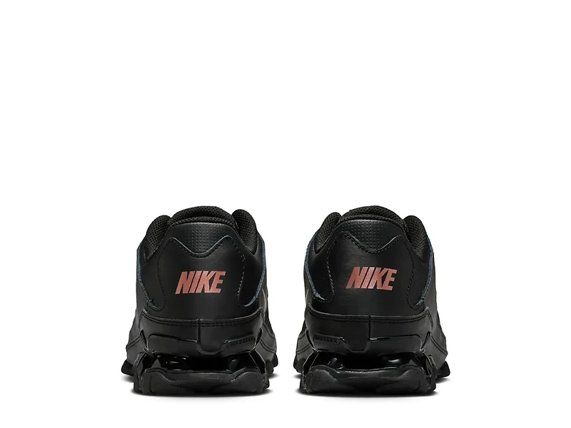 Reax 8 TR Sneaker