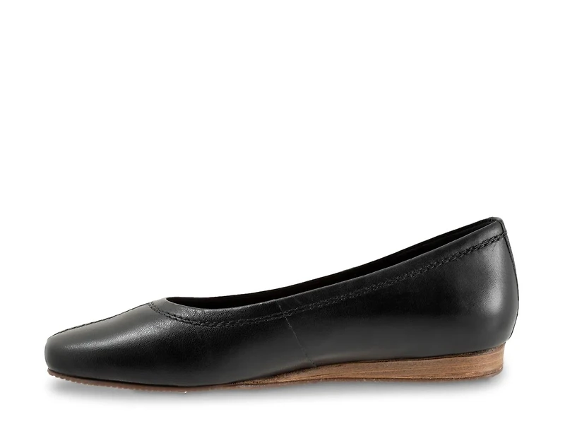 Vera Cruz Ballet Flat