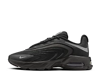 Air Max Fire Sneaker