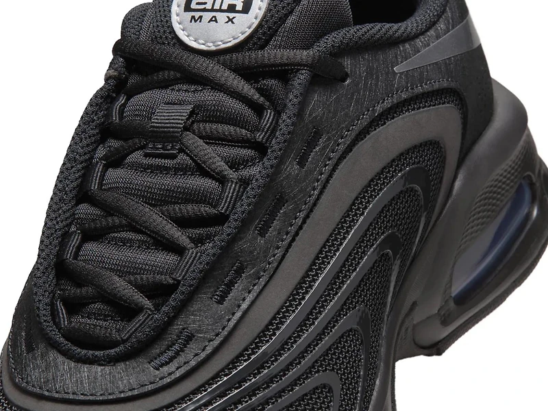 Air Max Fire Sneaker