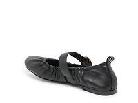 Caely Mary Jane Flat