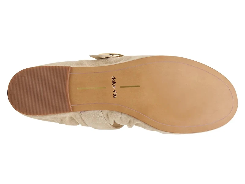Caely Mary Jane Flat