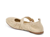Caely Mary Jane Flat