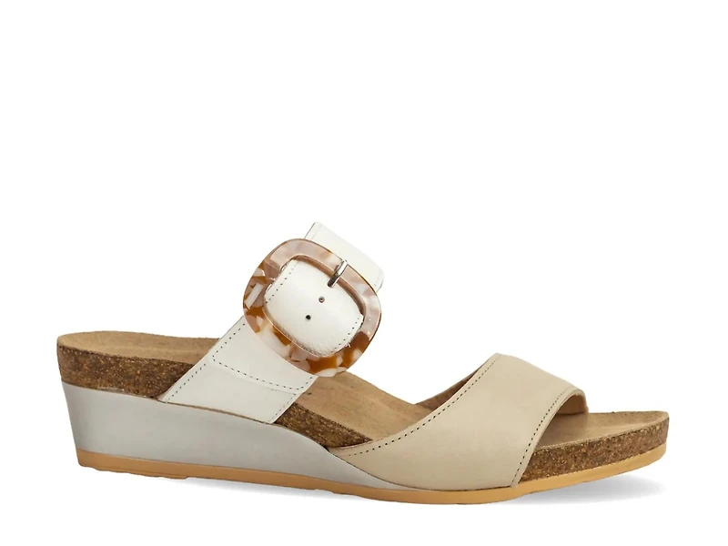 Kingdom Wedge Sandal