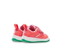 Weebok Clasp Low Sneaker