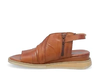 Conor Sandal
