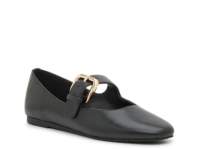Zarah Mary Jane Flat