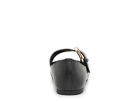 Zarah Mary Jane Flat