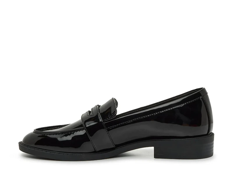 Danisha Loafer